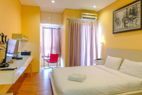 Minimalist Style Studio Apartment at Tamansari Semanggi By Travelio